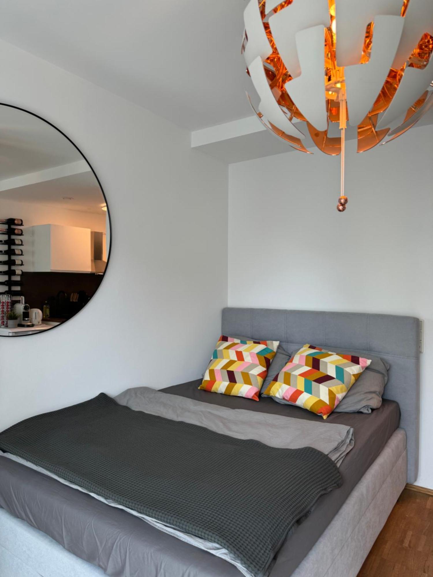 Moderne Ferienwohnung Mit Terrasse Würzburg Eksteriør bilde